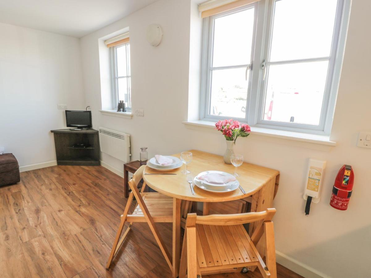 The Moorings Apartment Isle of Whithorn Exterior photo